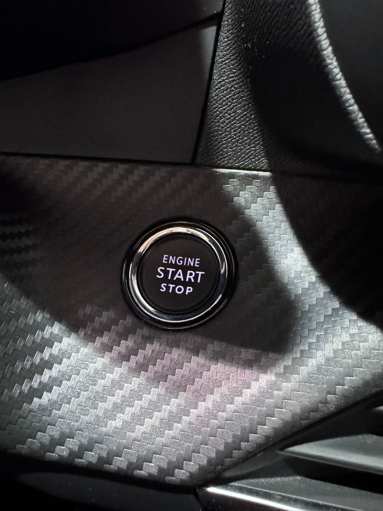 Peugeot 2008 GT Puretech 130 S&S BVM6 - foto 19