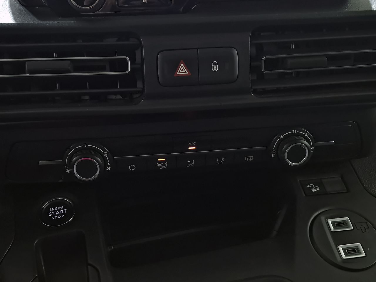 Fiat Doblò 1.5 75kW (100CV) diésel MT6 Talla M - foto 30