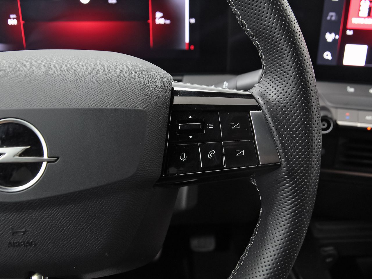 Opel Astra 1.2T XHT 96kW (130CV) GS - foto 18