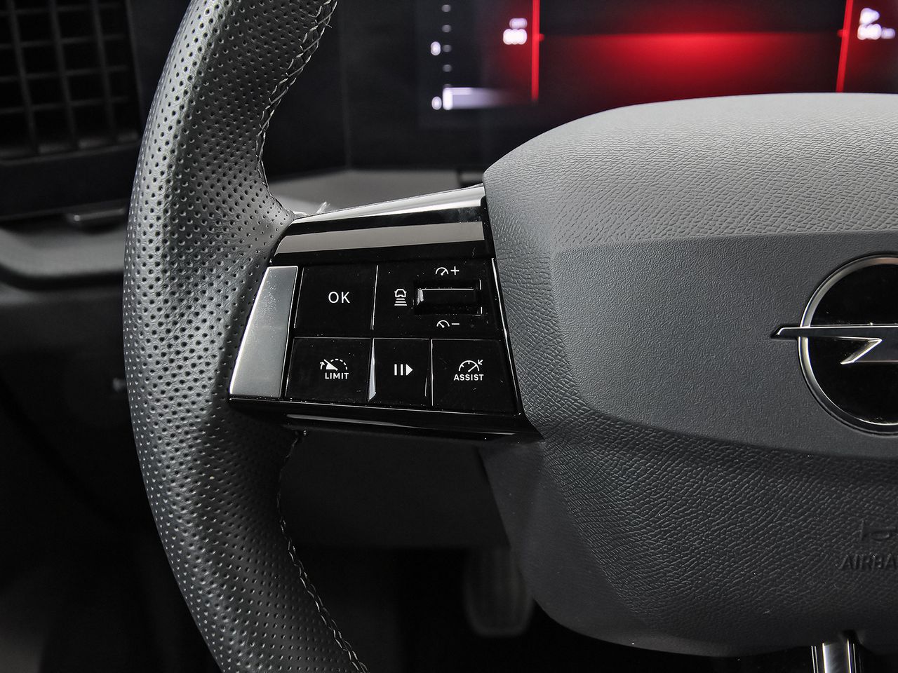 Opel Astra 1.2T XHT 96kW (130CV) GS - foto 17