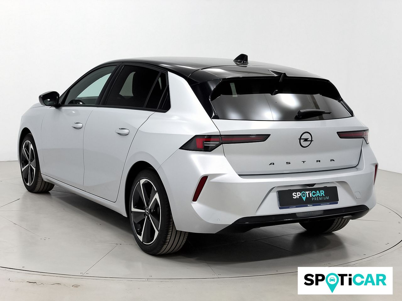 Opel Astra 1.2T XHT 96kW (130CV) GS - foto 2