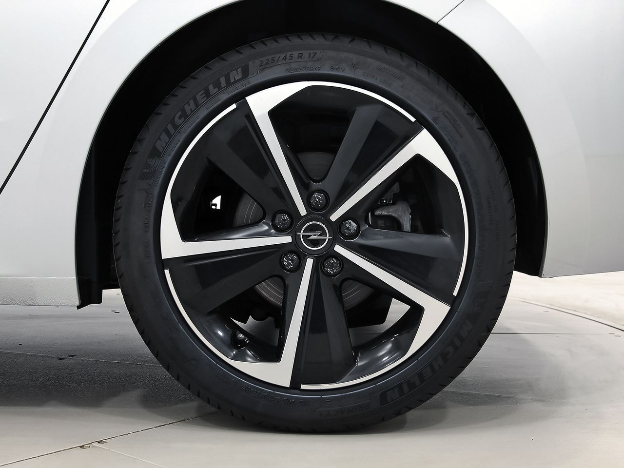 Opel Astra 1.2T XHT 96kW (130CV) GS - foto 11