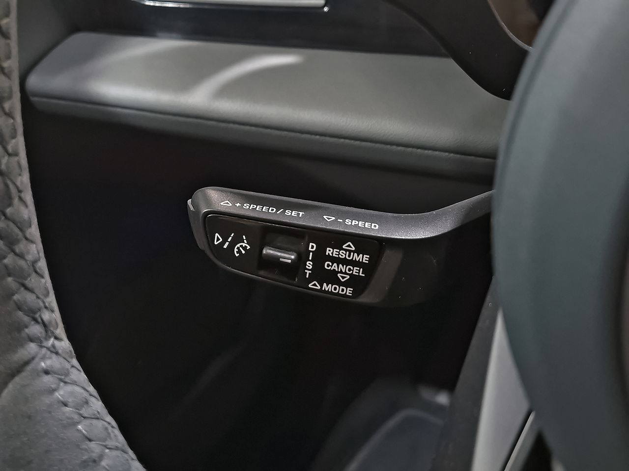 Porsche Taycan 4S Cross Turismo - foto 17