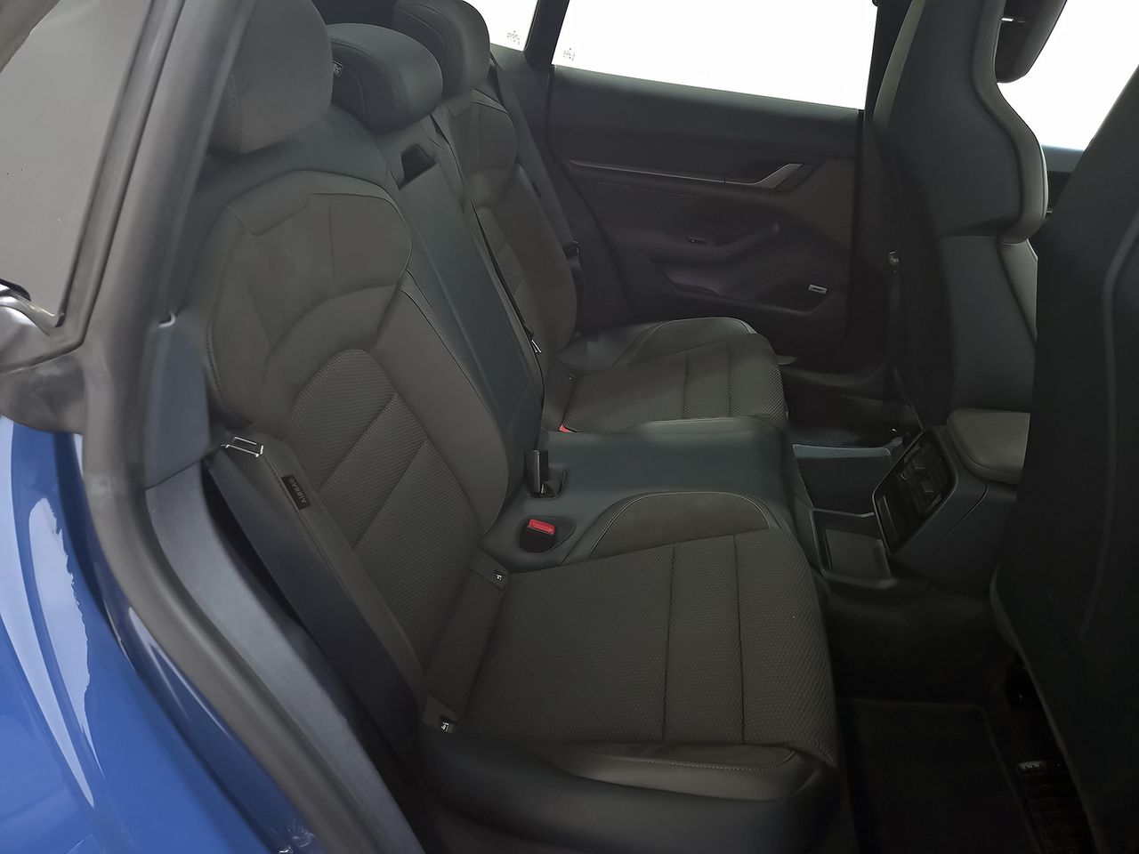 Porsche Taycan 4S Cross Turismo - foto 8