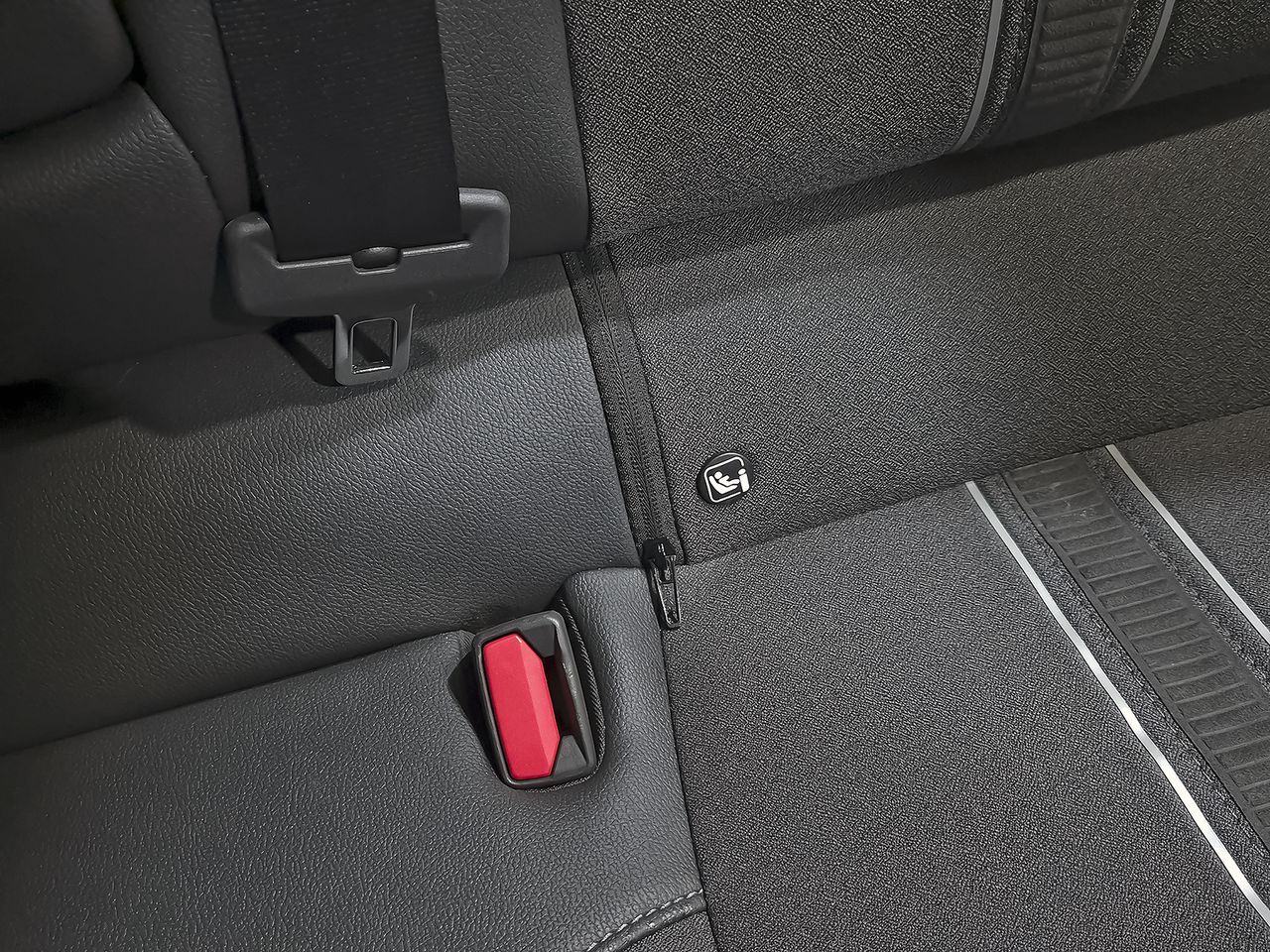 Opel Astra 1.2T XHT 96kW (130CV) GS - foto 31