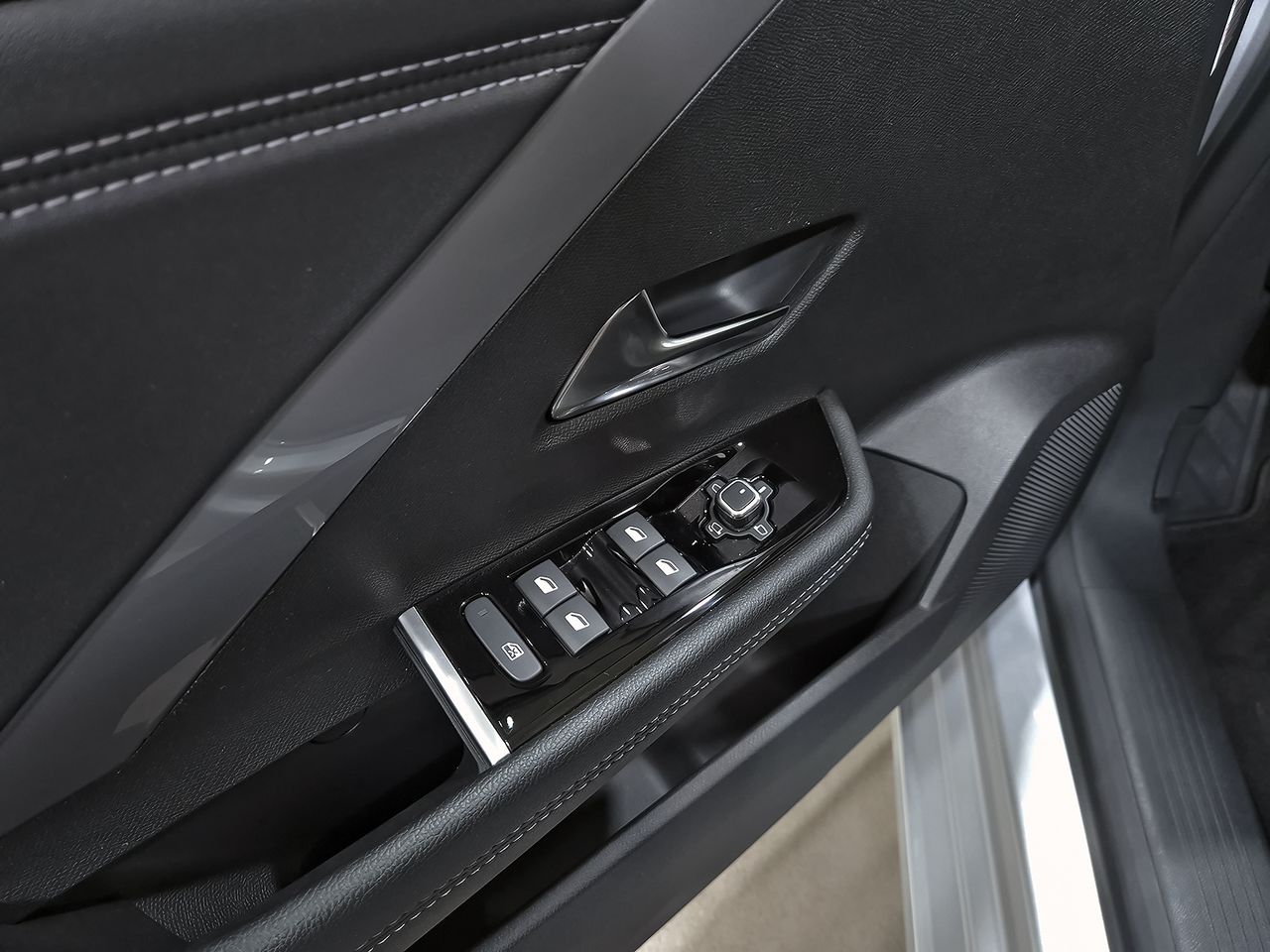 Opel Astra 1.2T XHT 96kW (130CV) GS - foto 12