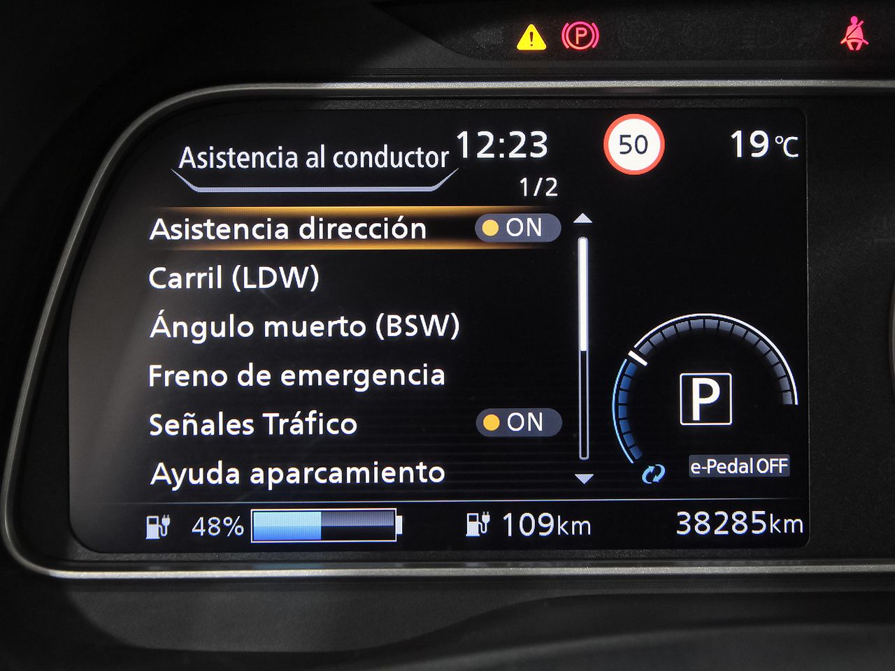 Nissan Leaf 40kWh Tekna - foto 26