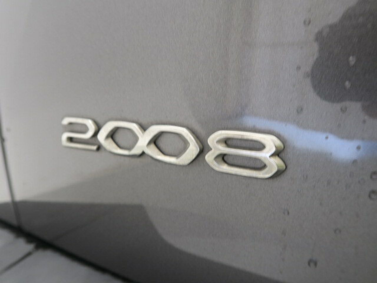 Peugeot 2008 GT Line Puretech 130 S&S BVM6 - foto 21