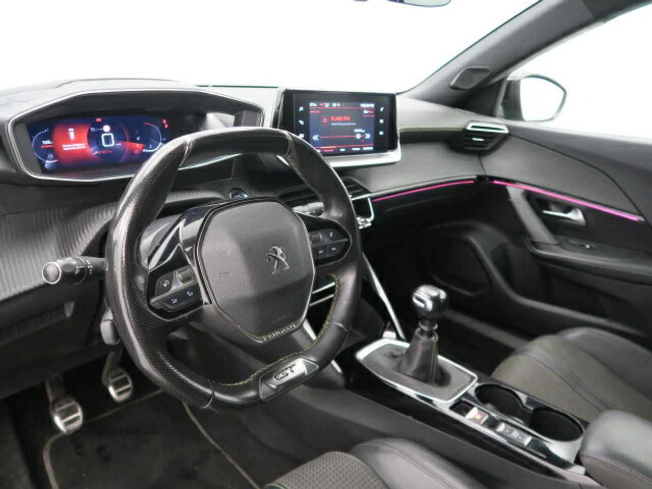 Peugeot 2008 GT Line Puretech 130 S&S BVM6 - foto 8