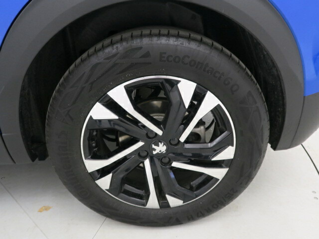 Peugeot 2008 Eléctrico GT 136 (100kW) - foto 24