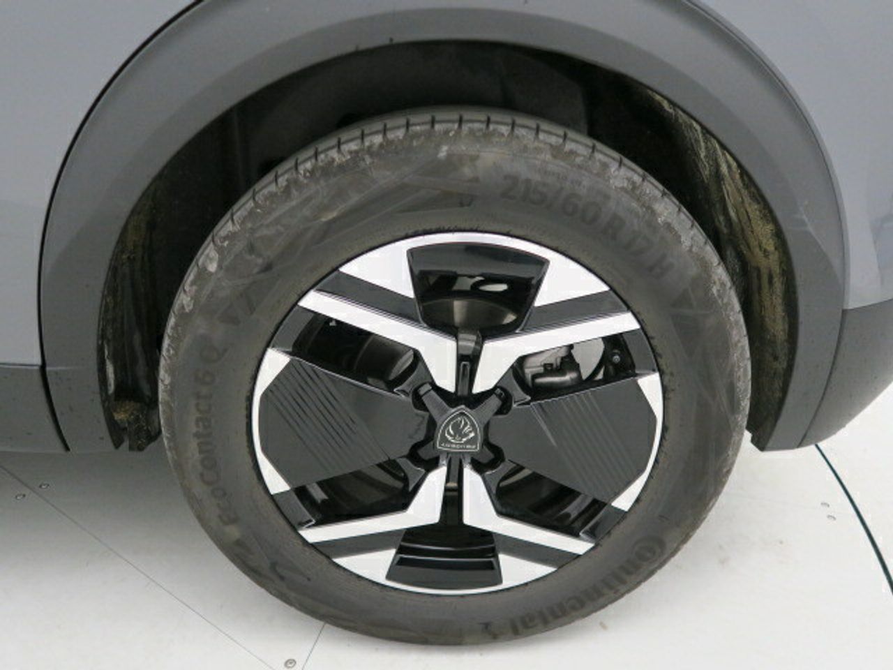 Peugeot 2008 Eléctrico GT 156 (115kW) - foto 22