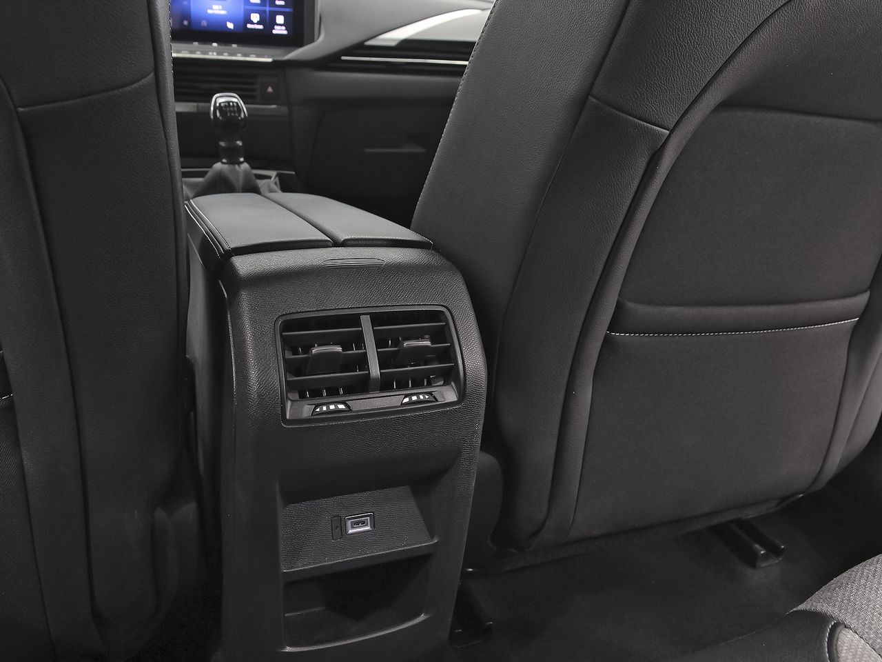 Opel Astra 1.2T XHT 96kW (130CV) Elegance - foto 33