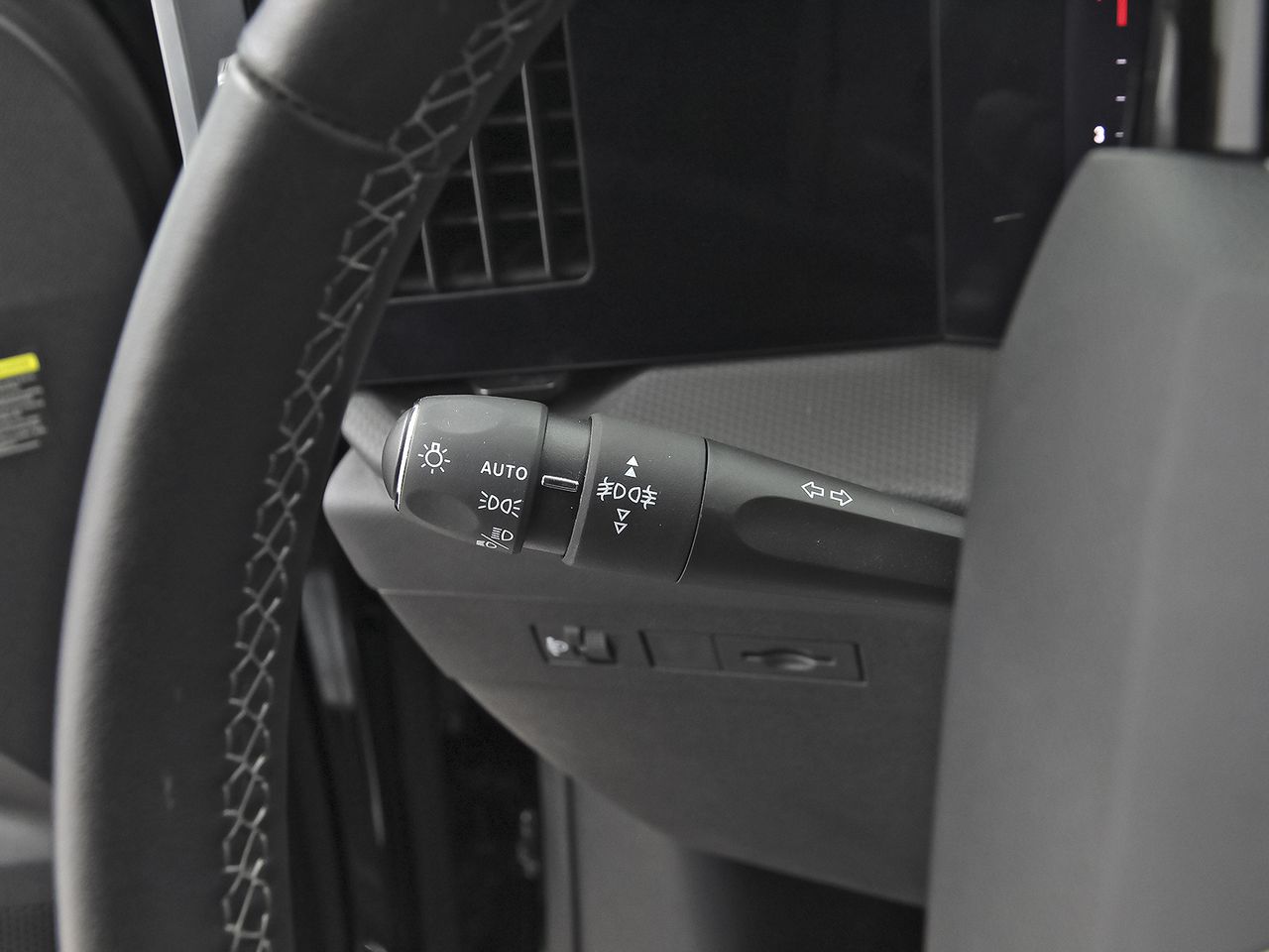 Opel Astra 1.2T XHT 96kW (130CV) Elegance - foto 12