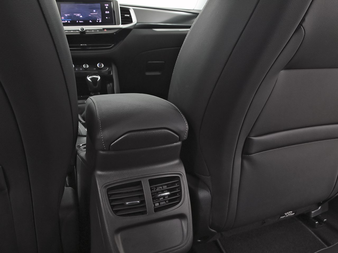 Opel Grandland 1.2 Turbo GS - foto 30