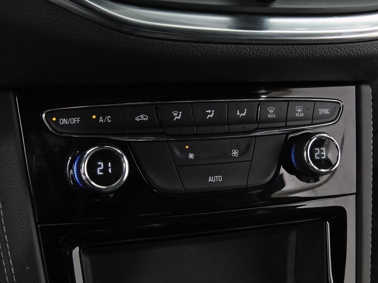 Opel Astra 1.2T SHR 107kW (145CV) Ultimate - foto 29