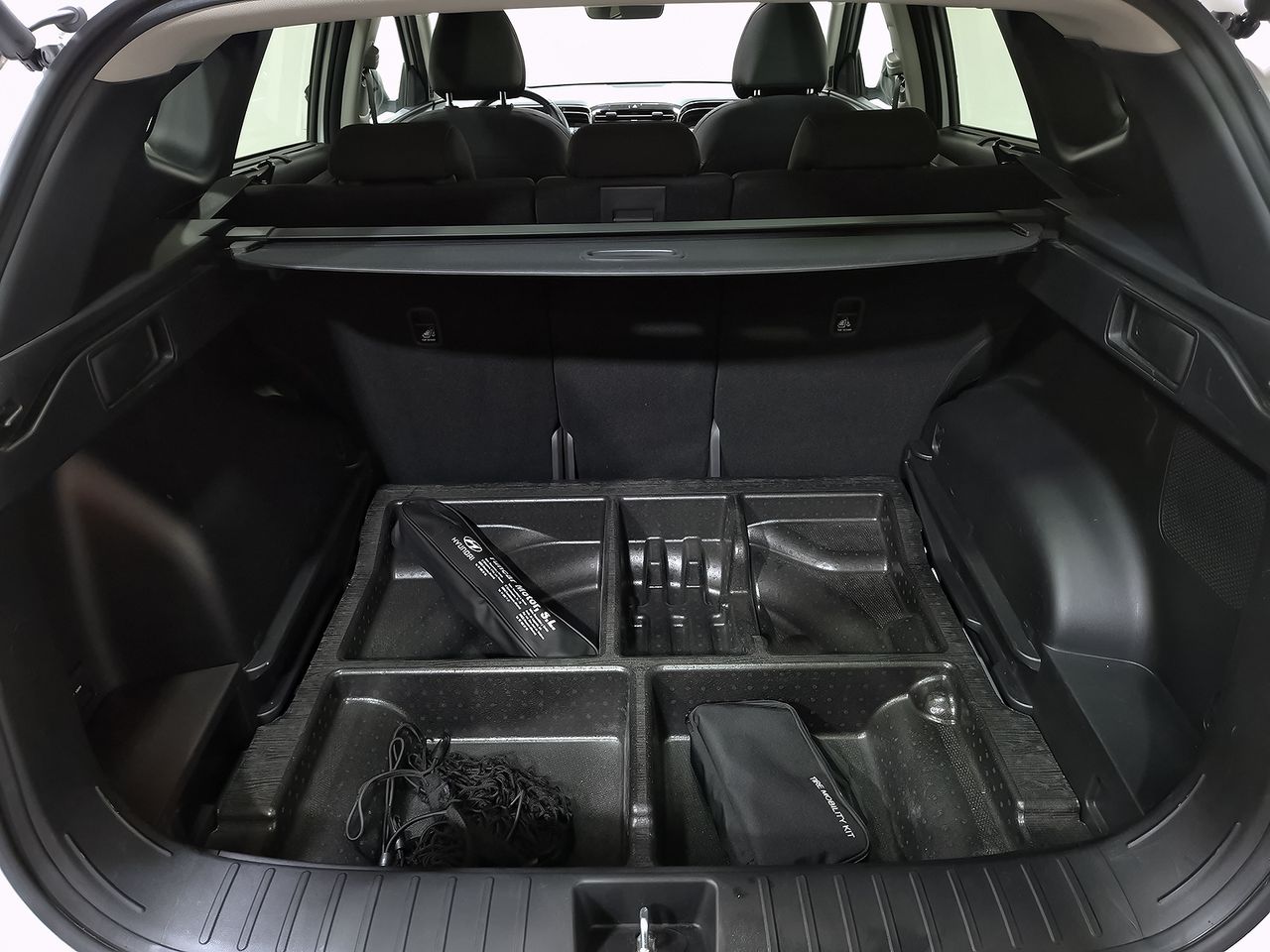 Hyundai Tucson 1.6 TGDI 169kW HEV Tecno Sky Auto - foto 45