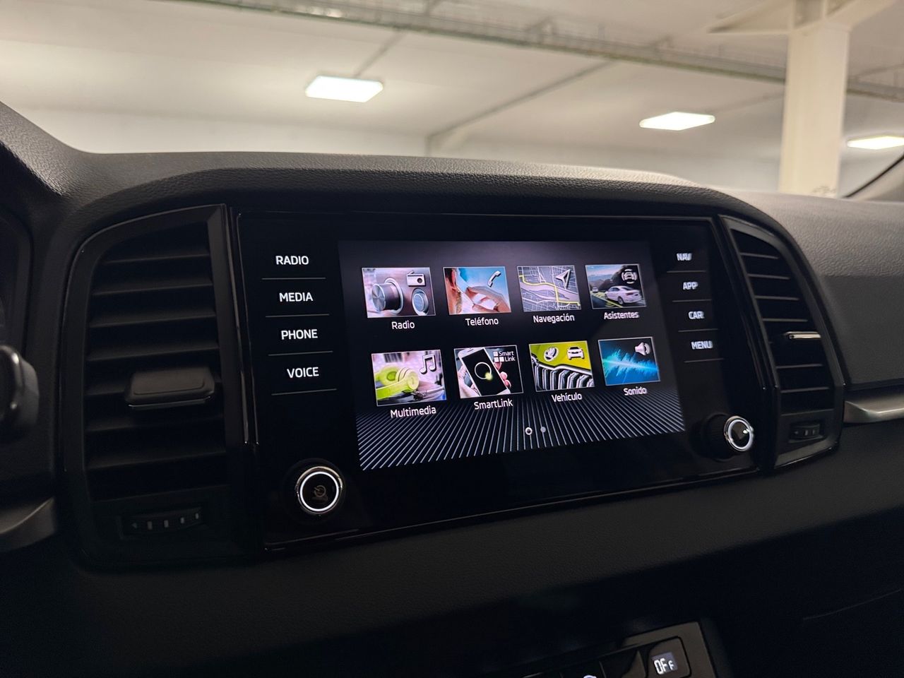 Skoda Karoq 1.5 TSI 110kW (150CV) DSG ACT Selection - foto 12