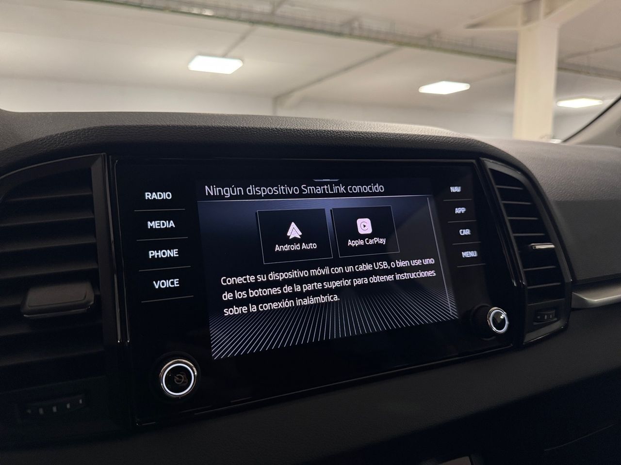 Skoda Karoq 1.5 TSI 110kW (150CV) DSG ACT Selection - foto 16