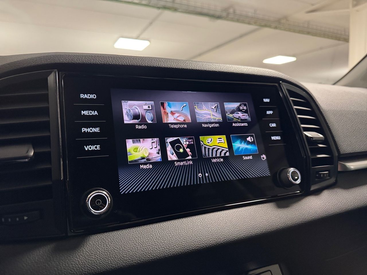 Skoda Karoq 1.5 TSI 110kW (150CV) DSG ACT Selection - foto 12