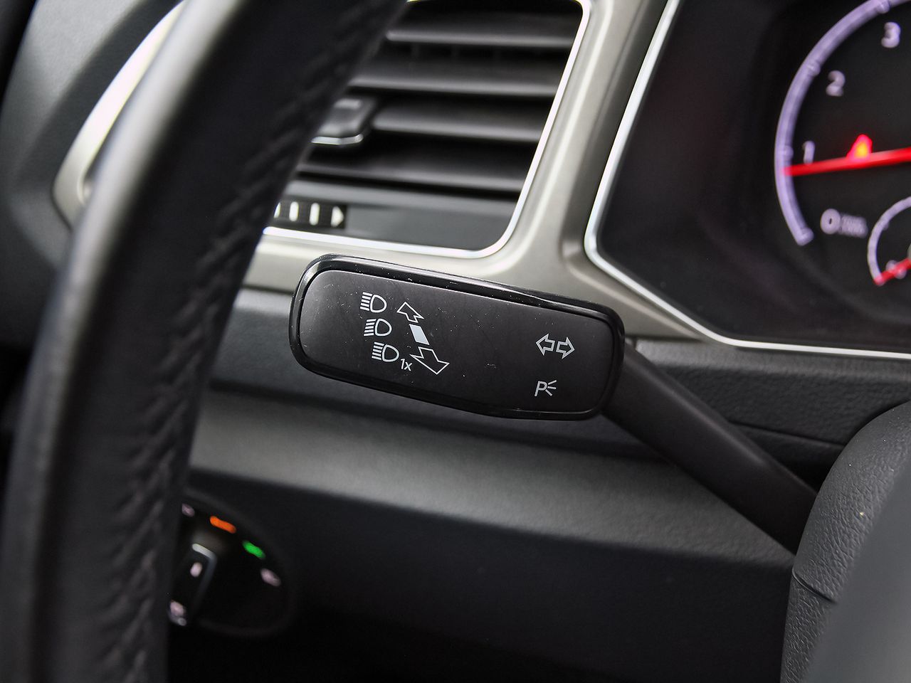 Volkswagen T-Roc Advance R-Line 2.0 TDI 110kW (150CV) DSG - foto 13