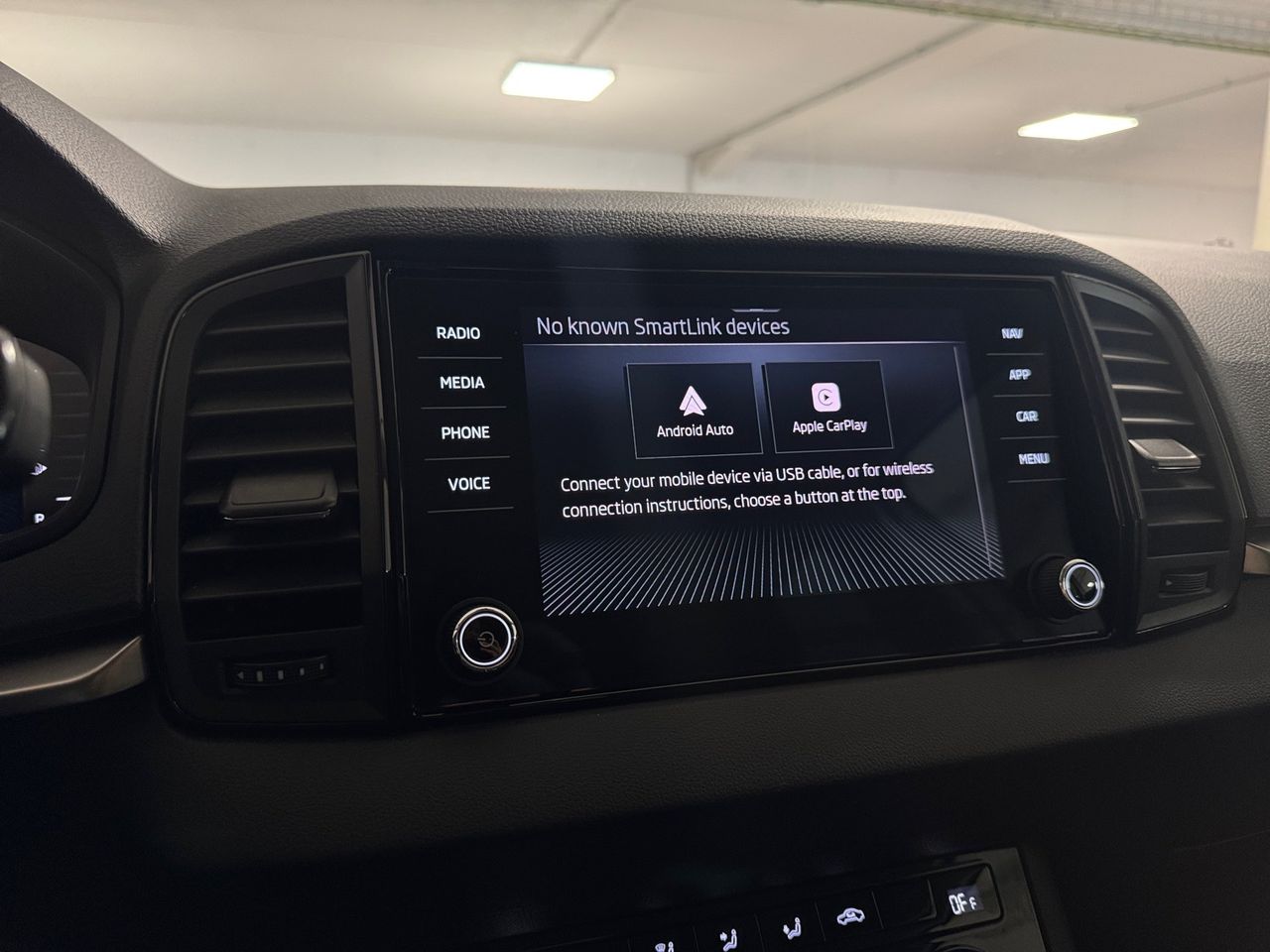 Skoda Karoq 1.5 TSI 110kW (150CV) DSG ACT Selection - foto 16