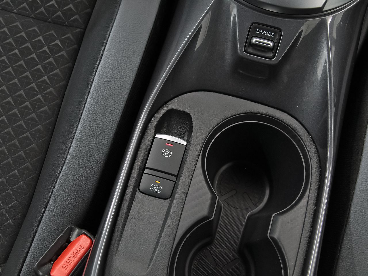 Nissan Juke DIG-T 84 kW (114 CV) DCT 7V N-Connecta - foto 24