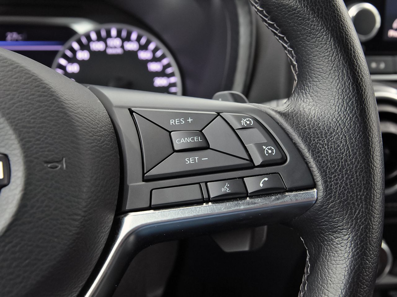 Nissan Juke DIG-T 84 kW (114 CV) DCT 7V N-Connecta - foto 16