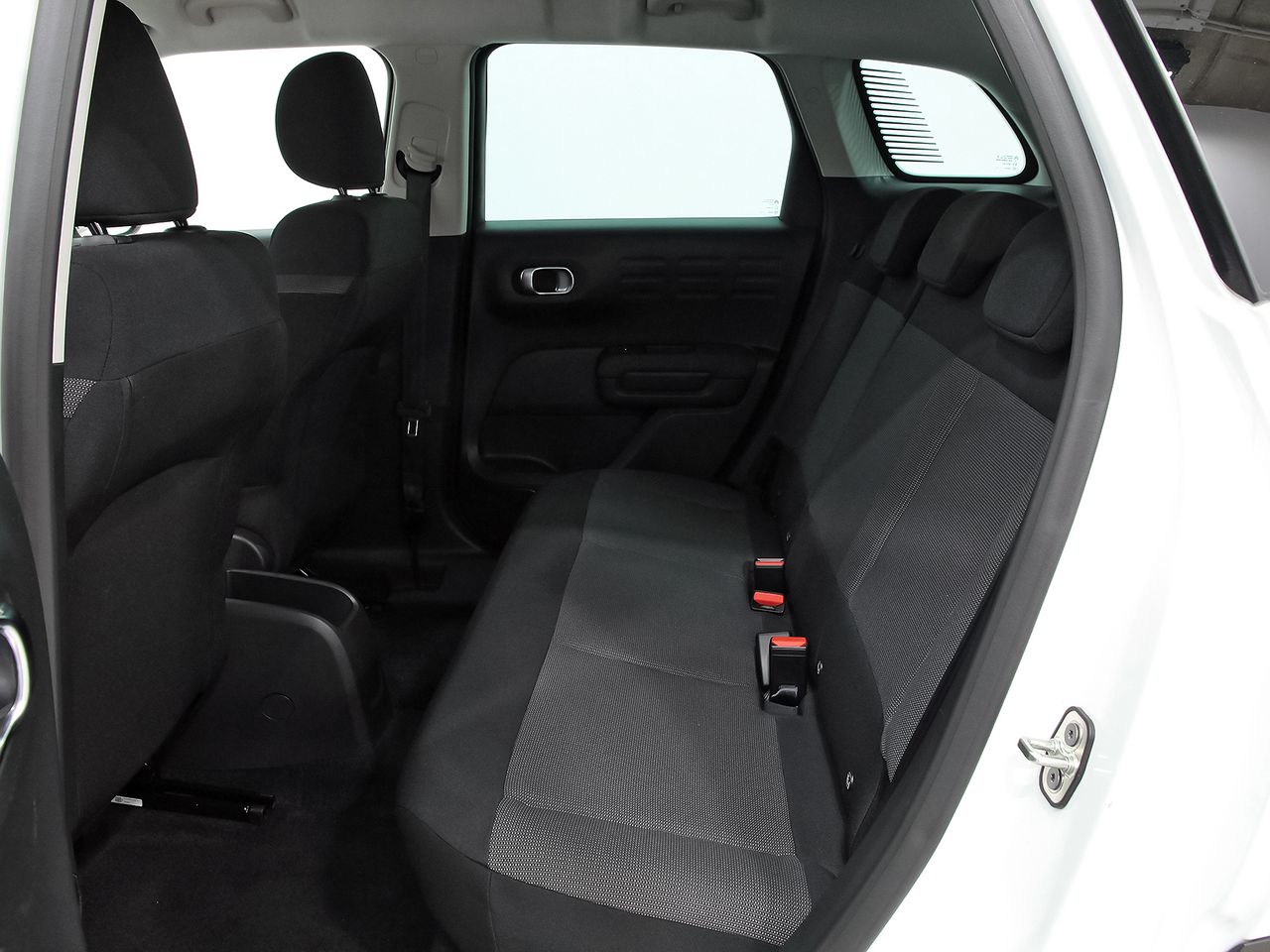 Citroën C3 Aircross PureTech 81kW (110CV) S&S Shine - foto 9