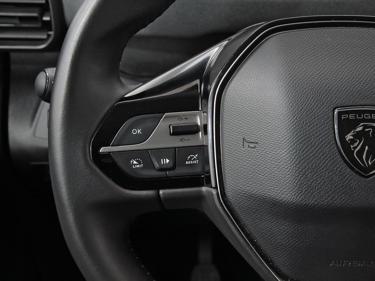 Peugeot Rifter Rifter Allure BlueHDi 100 - foto 18