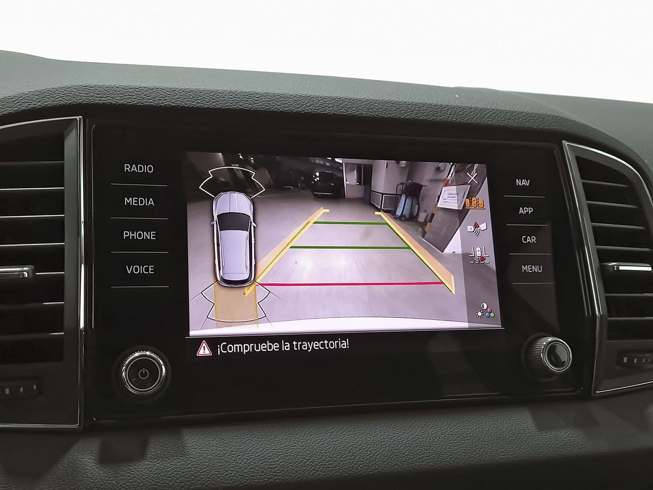 Skoda Karoq 1.5 TSI 110kW (150CV) DSG ACT Plus - foto 23