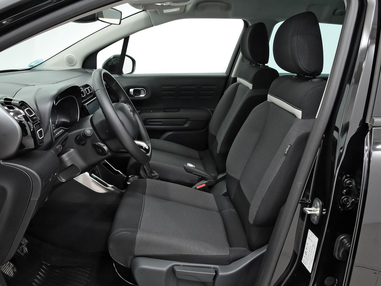 Citroën C3 Aircross PureTech 81kW (110CV) S&S Shine - foto 8