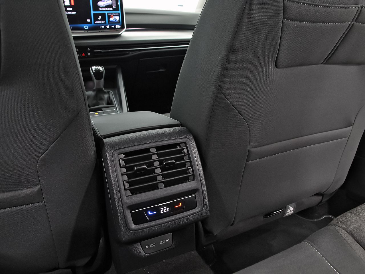 Volkswagen Golf "Más" 1.5 TSI 85kW (115CV) - foto 35