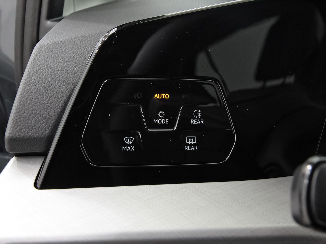 Volkswagen Golf "Más" 1.5 TSI 85kW (115CV) - foto 15