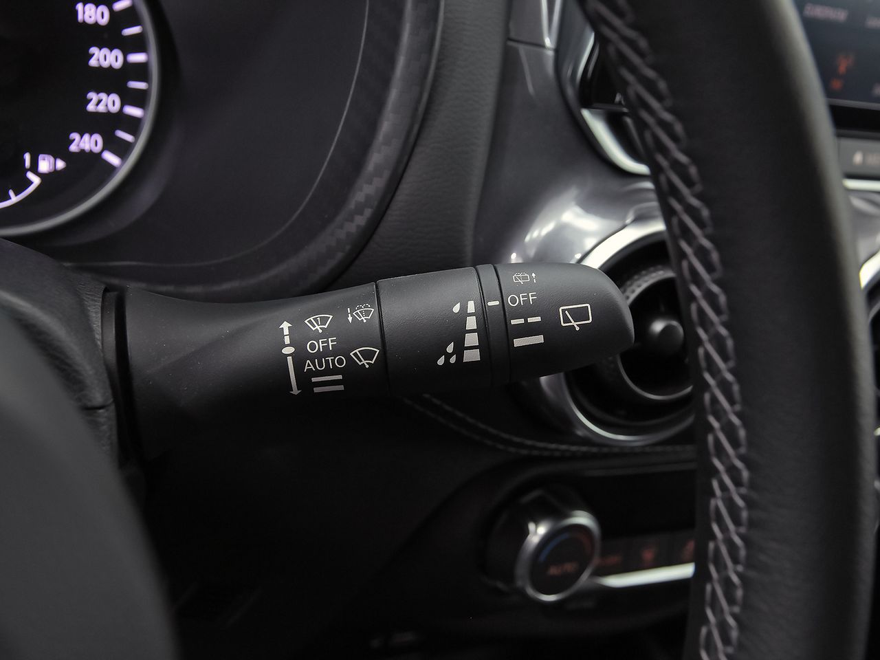 Nissan Juke DIG-T 84 kW (114 CV) DCT 7V N-Connecta - foto 15