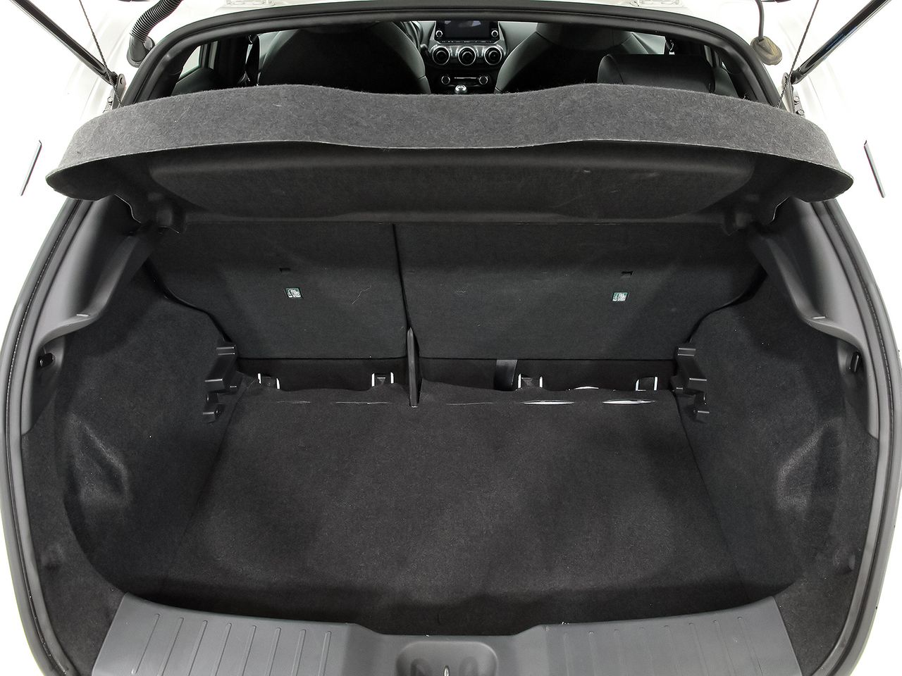 Nissan Juke DIG-T 84 kW (114 CV) DCT 7V N-Connecta - foto 6