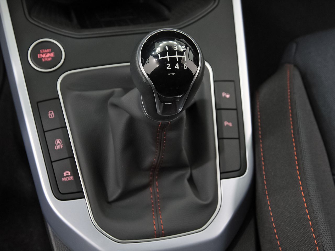 Seat Arona 1.0 TSI 85kW (115CV) FR XM - foto 29