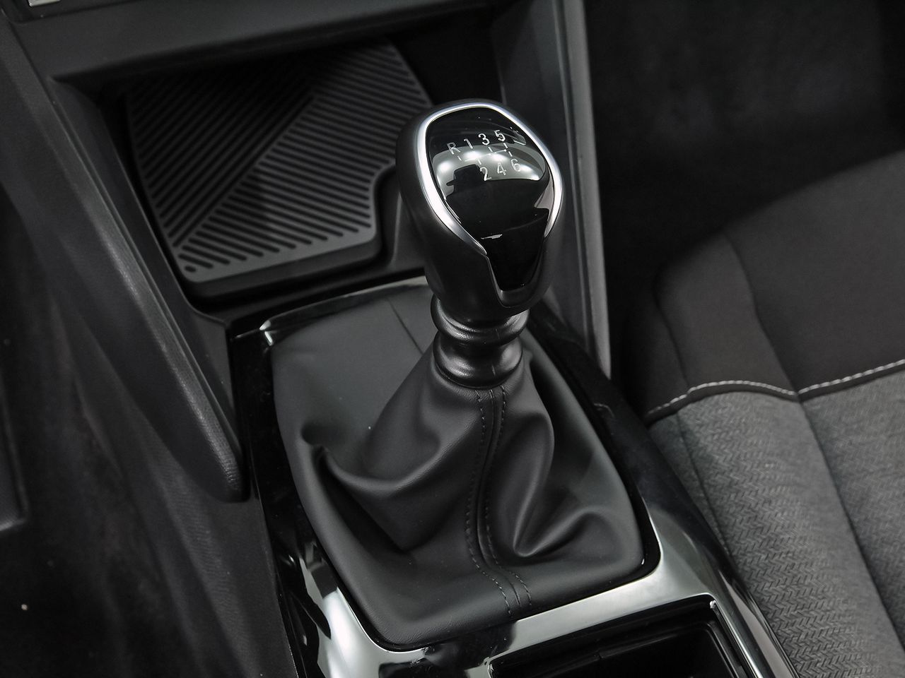 Citroën C4 PureTech 100 S&S 6v Feel - foto 30