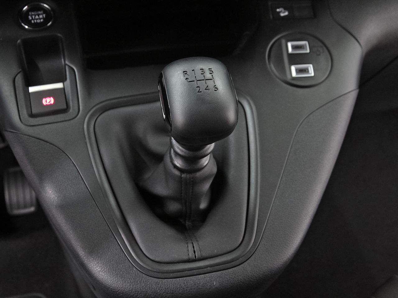 Fiat Doblò 1.5 75kW (100CV) diésel MT6 Talla M - foto 34