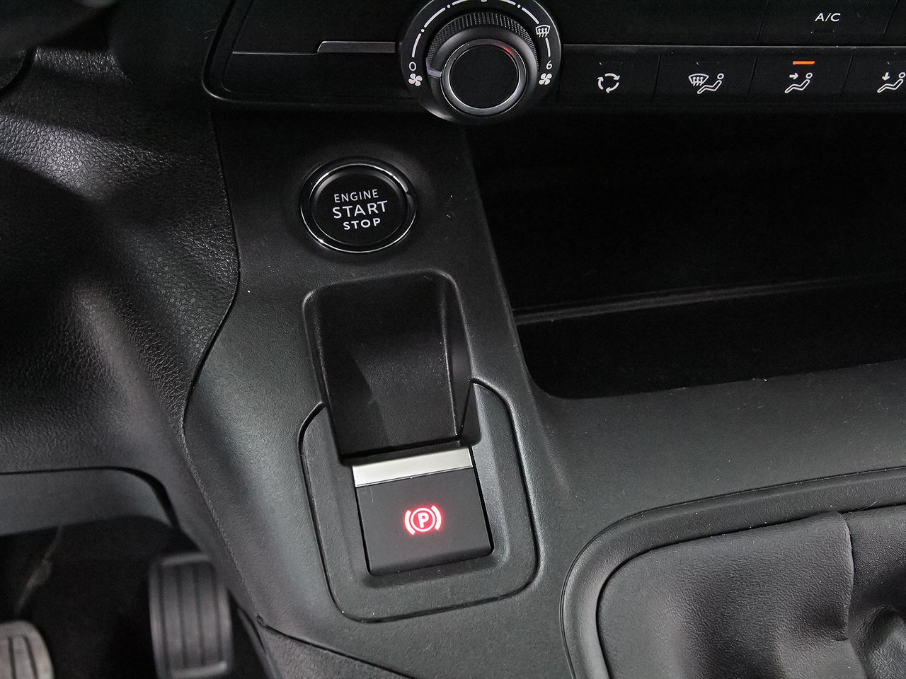 Fiat Doblò 1.5 75kW (100CV) diésel MT6 Talla M - foto 32