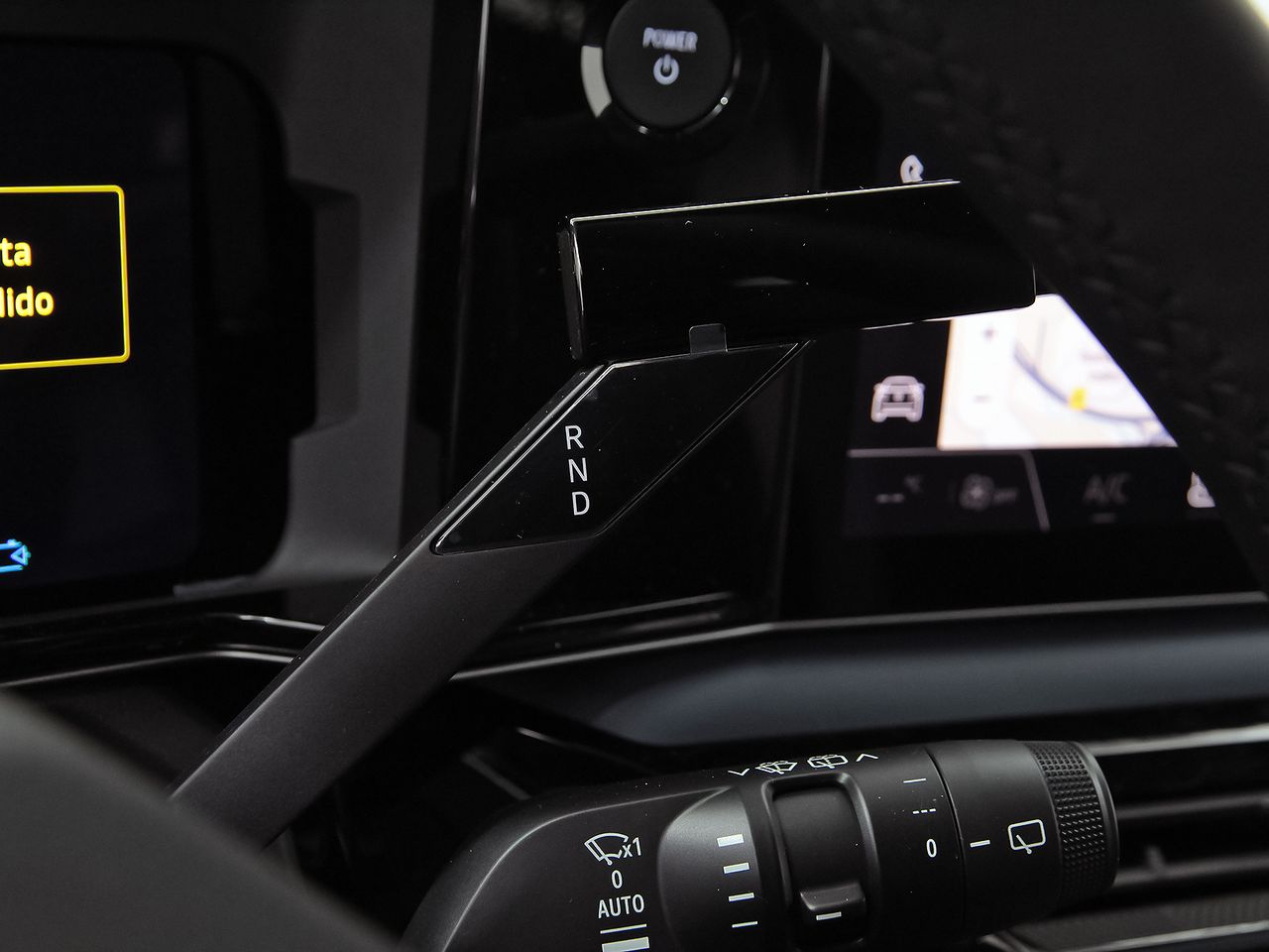 Nissan Micra Long Range 4x2 Tekna - foto 18