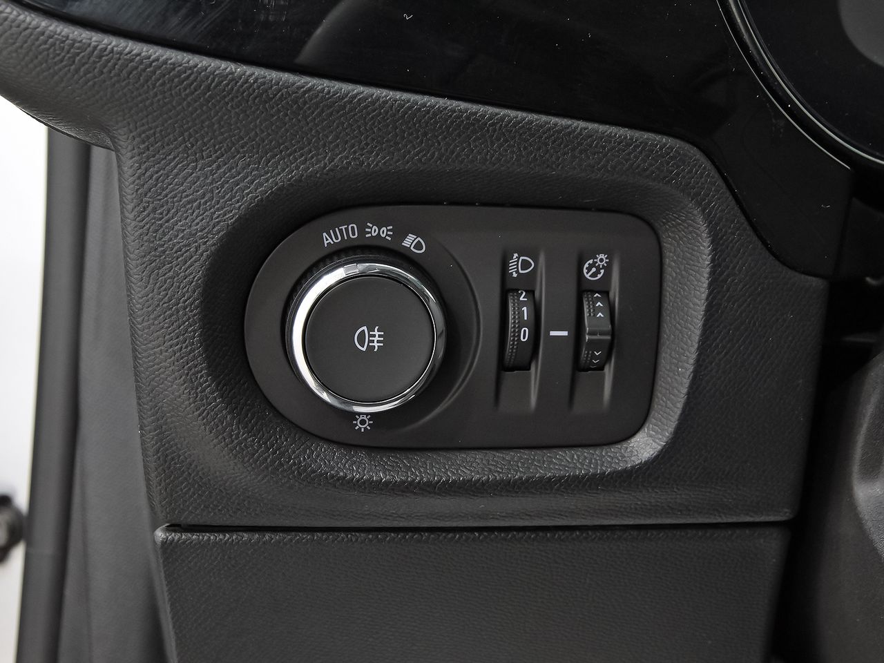 Opel Corsa 1.2T XHL 74kW (100CV) Elegance - foto 14