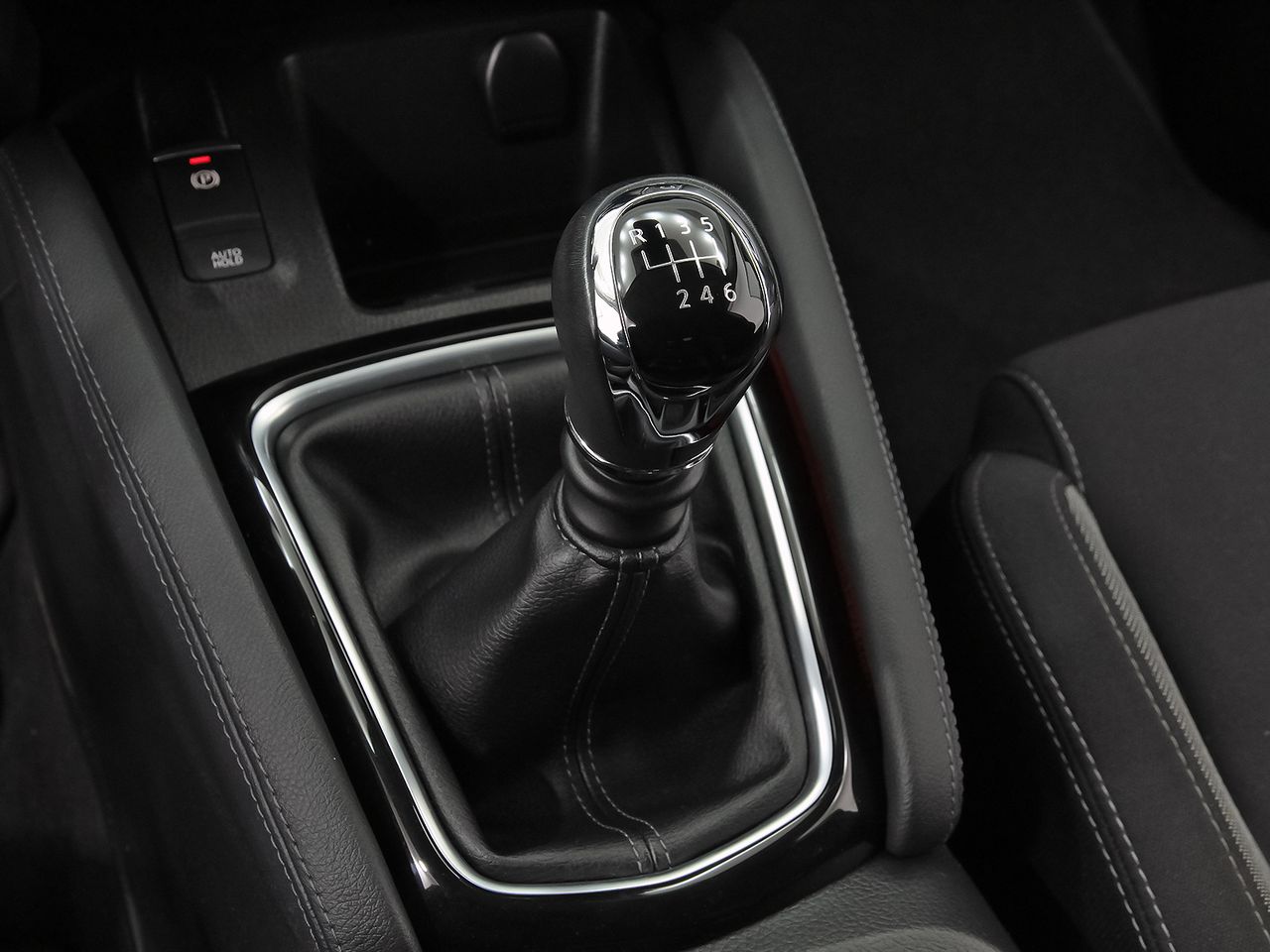 Nissan Qashqai dCi 85 kW (115 CV) E6D N-CONNECTA - foto 32