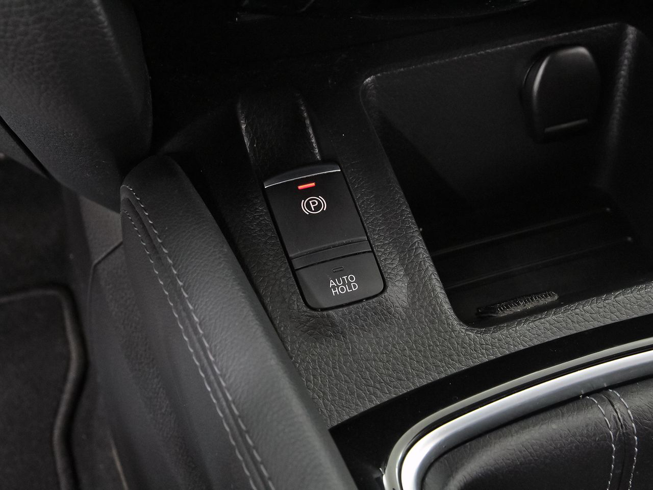 Nissan Qashqai dCi 85 kW (115 CV) E6D N-CONNECTA - foto 31