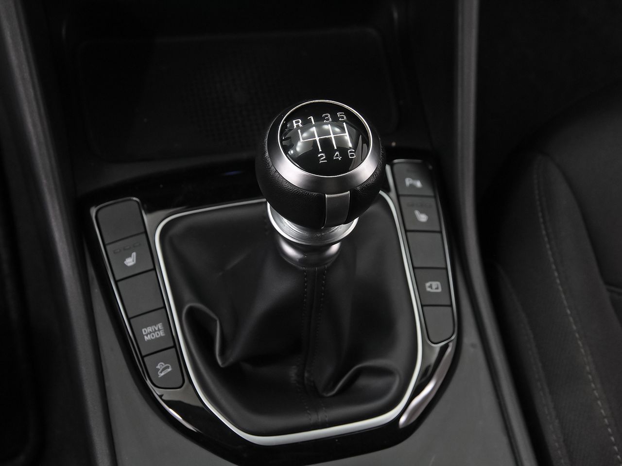 Hyundai Tucson 1.6 TGDI 110kW (150CV) 48V Tecno 2C - foto 34