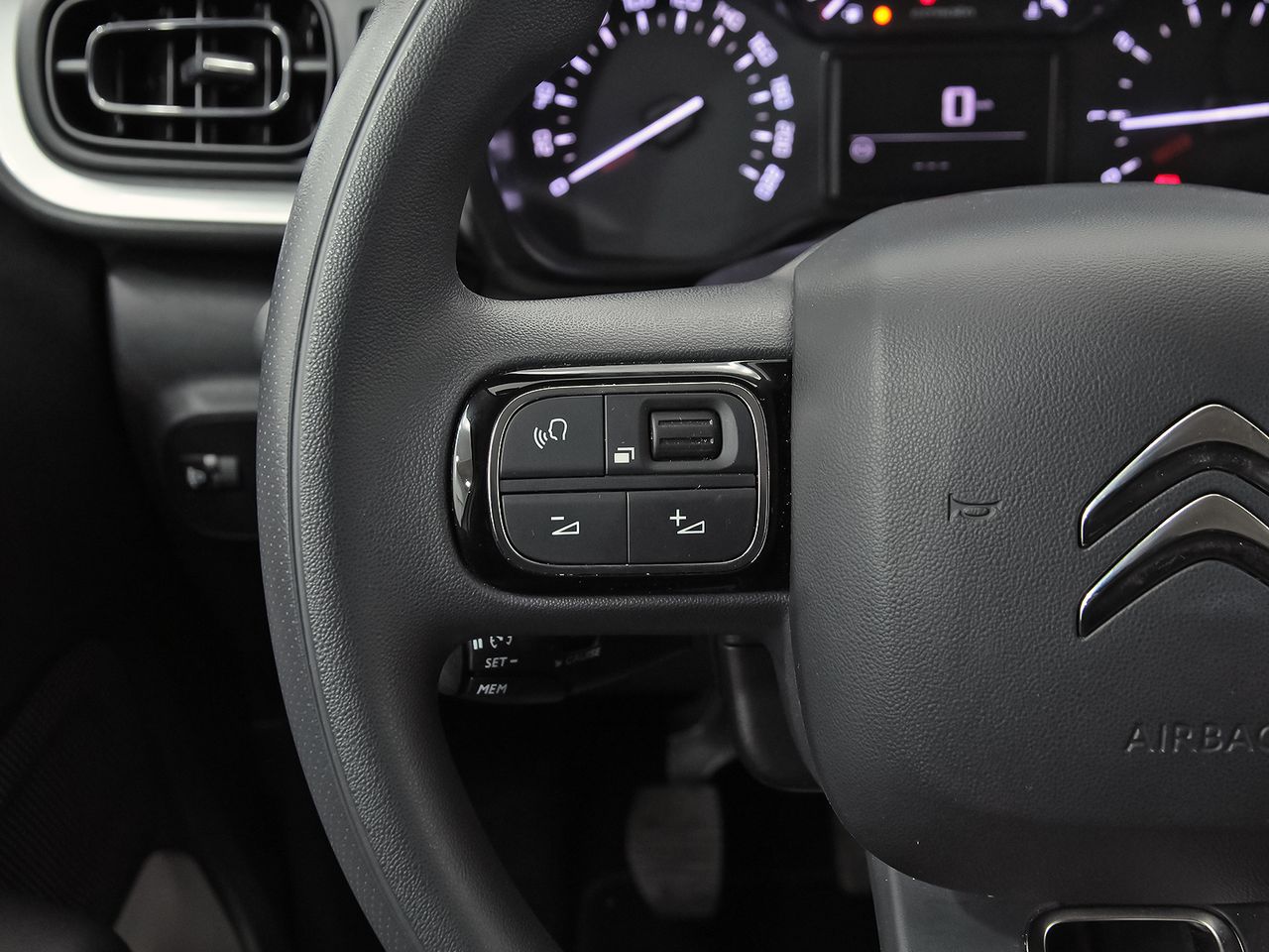 Citroën C3 Origin BlueHDi 75KW (100CV) Plus - foto 18