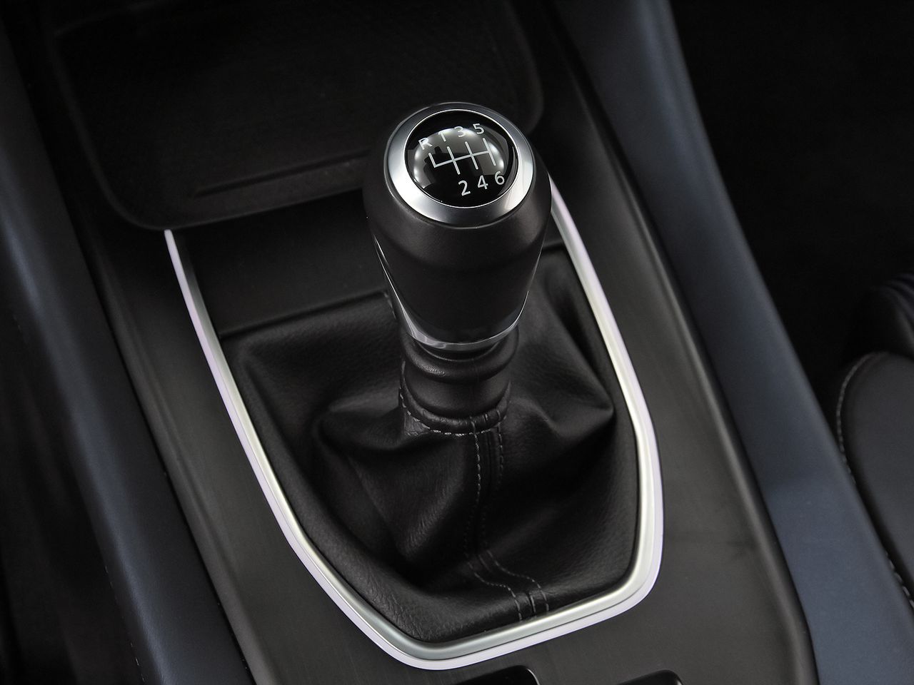 Nissan Qashqai DIG-T 103kW (140CV) mHEV 4x2 Tekna - foto 32