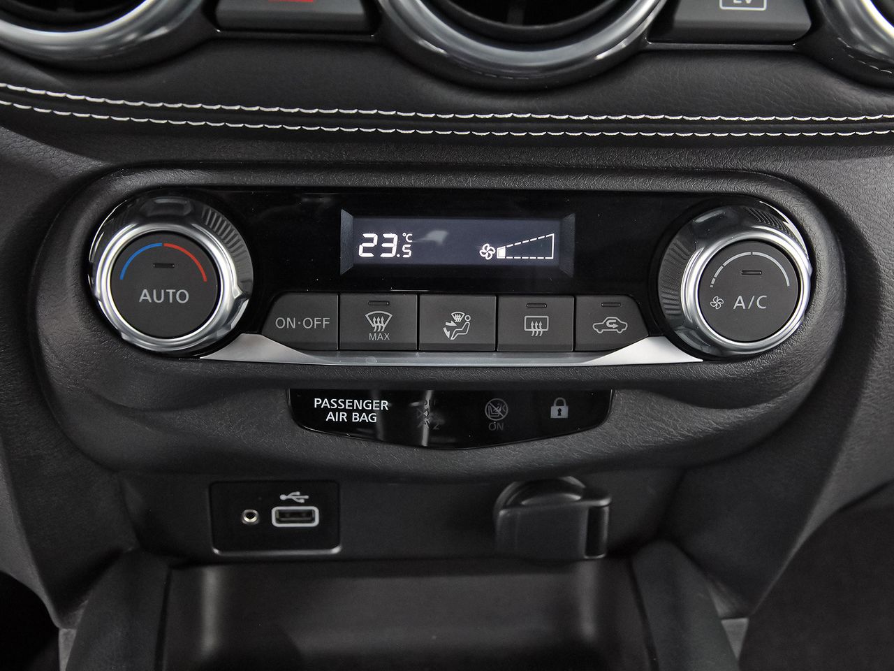 Nissan Juke 1.6 Hybrid 105kW (145CV) N-Connecta - foto 24