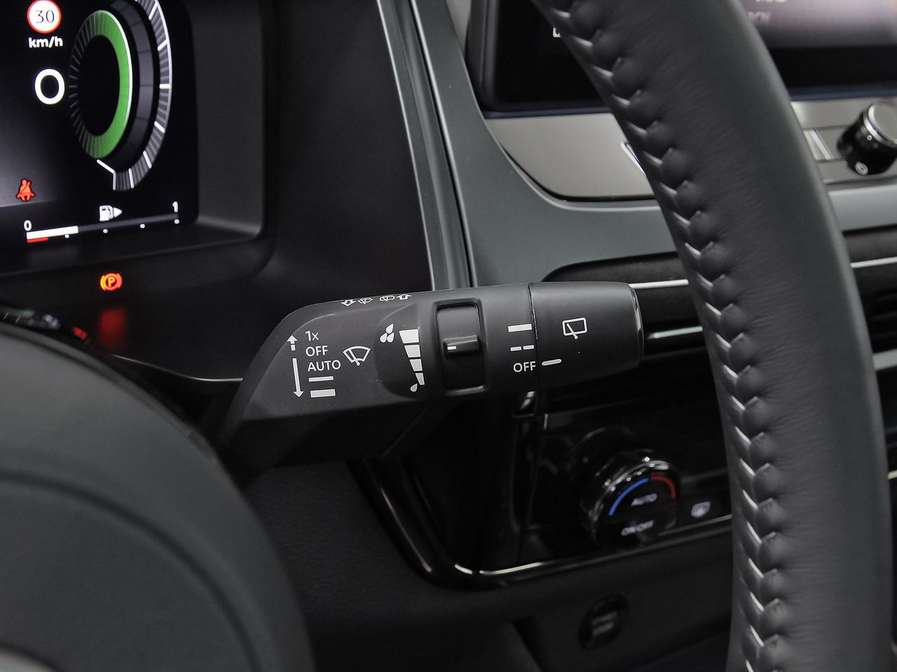 Nissan Qashqai E-POWER 140 KW (190 CV) N-Design - foto 16