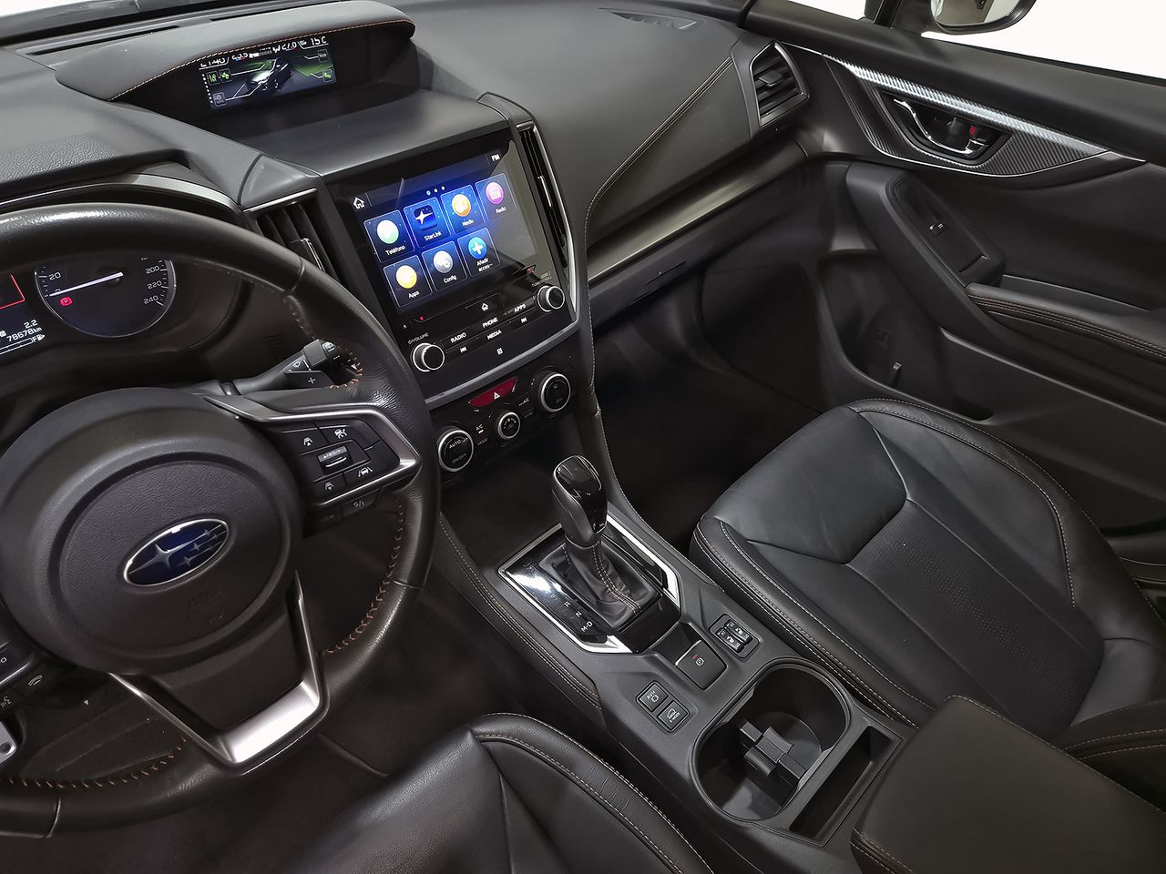 Subaru XV 2.0i Hybrid CVT Executive Plus - foto 30