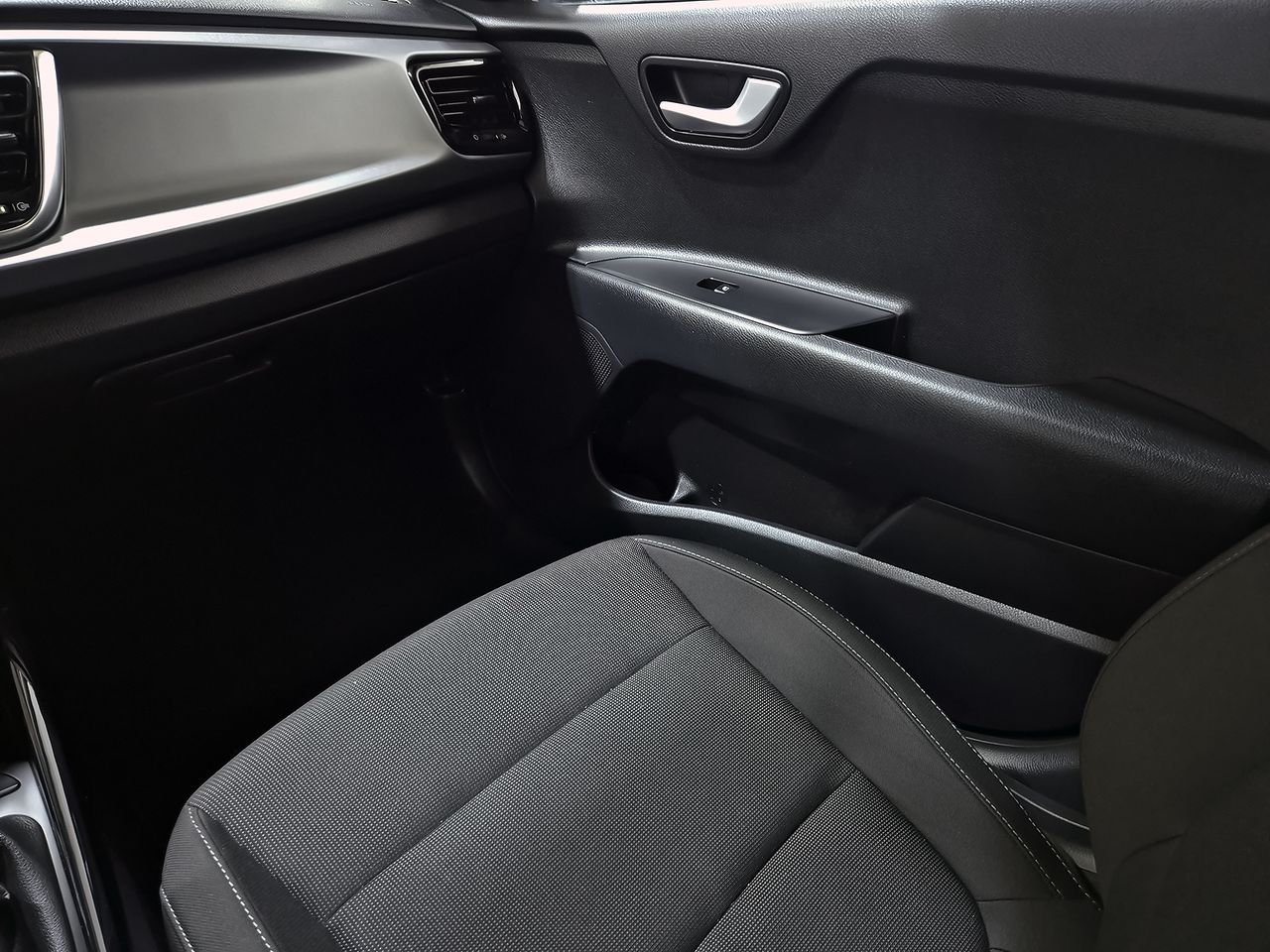 Kia Rio 1.0 T-GDi 74kW (100CV) MHEV iMT Drive - foto 29